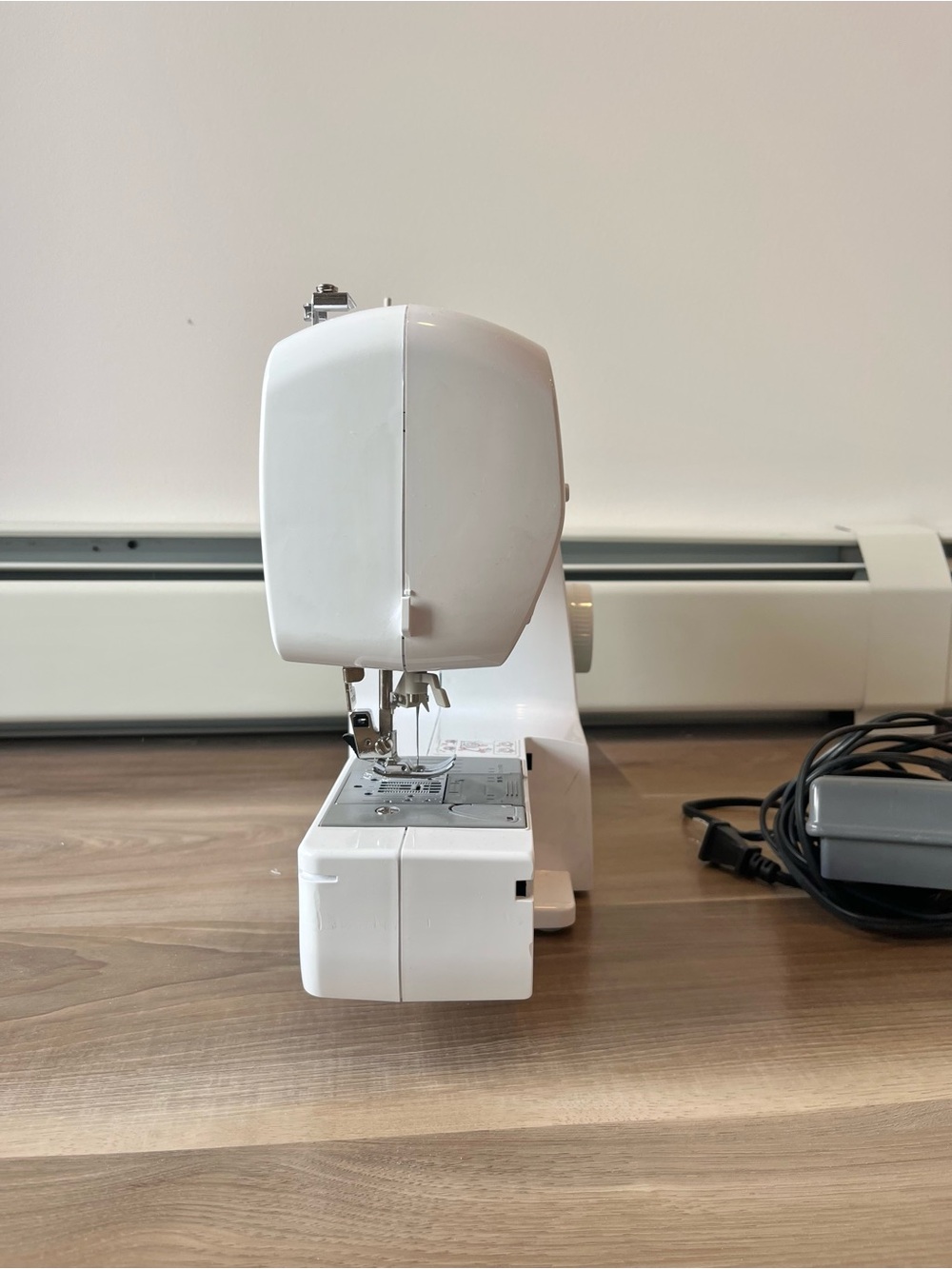 Brother SM3701 Sewing Machine - Picture 13 of 13